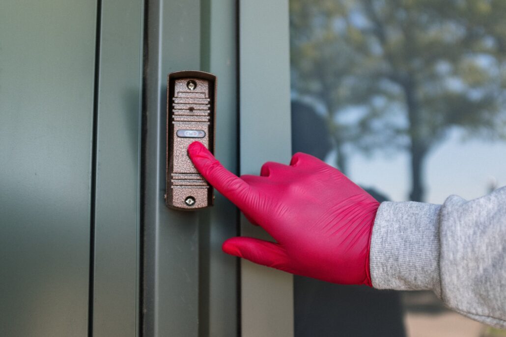 7 Reasons To Have Your Locksmith In Tucson Install A Doorbell Camera In Your Home In 2022